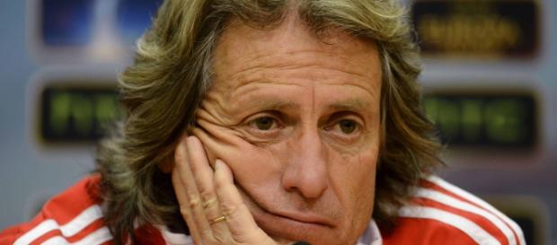 Técnico ainda não recebeu o mês de junho. Técnico ainda não recebeu o mês de junho.