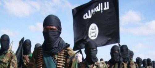 jihadisti dell' ISIS come banditi a volto coperto