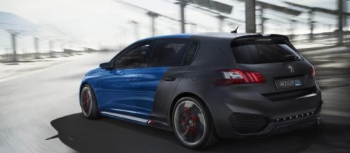 Nuova Peugeot 308 R Hybrid 2016