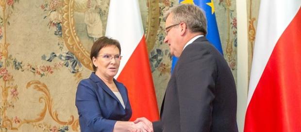 Ewa Kopacz oszukała polskich emerytów! Ewa Kopacz oszukała polskich emerytów!