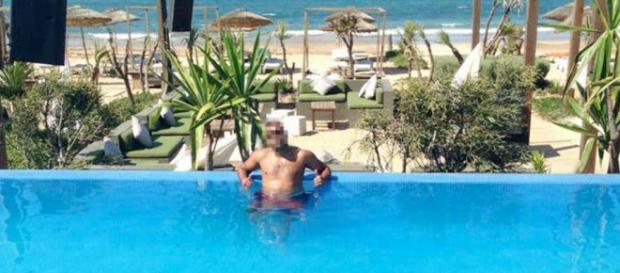 Prófugo en piscina de Marruecos Prófugo en piscina de Marruecos