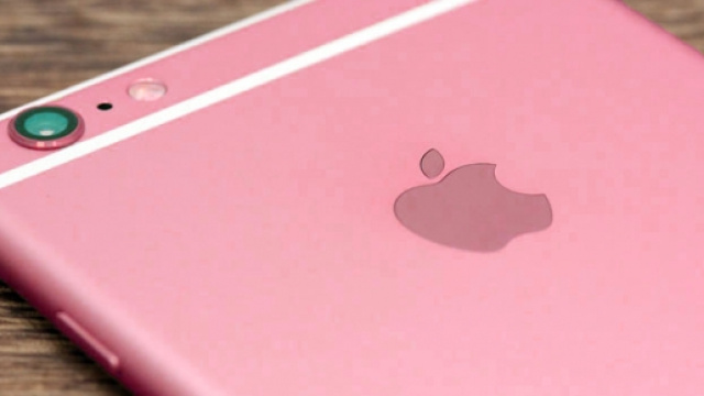 iPhone 6S nella colorazione rosa