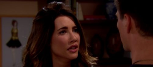 Steffy chiede a Wyatt un gesto clamoroso