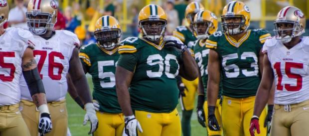 B.J. Raji (90) anchors the Packers run defense. B.J. Raji (90) anchors the Packers run defense.