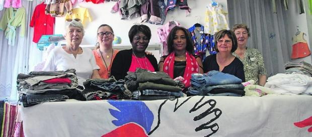 Secours populaire - enfants etudiants Secours populaire - enfants etudiants