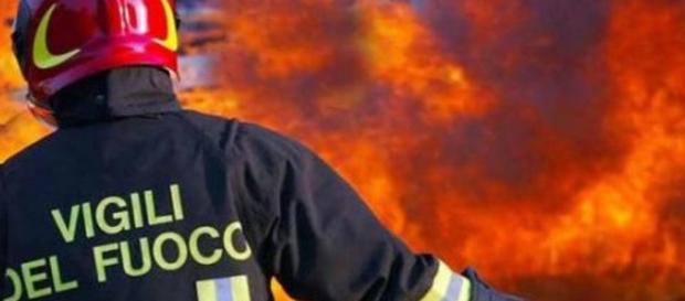 Vigili del Fuoco in azione a Numana Vigili del Fuoco in azione a Numana