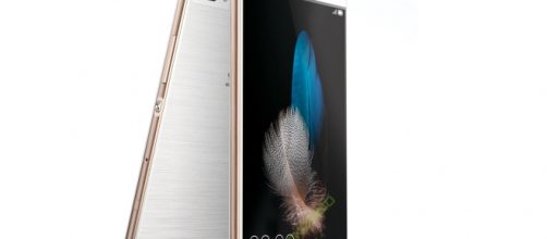 Un'immagine del cellulare Huawei P8