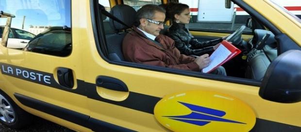 Les voitures de la Poste et le permis de conduire Les voitures de la Poste et le permis de conduire