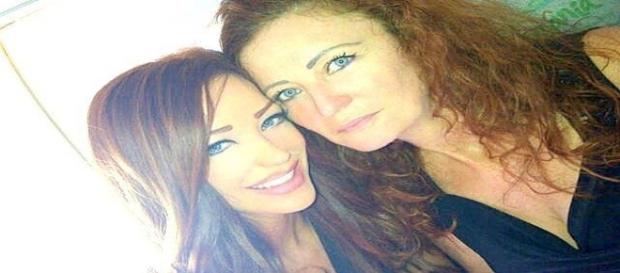 Bianca Drăgușanu își iubește mama Bianca Drăgușanu își iubește mama