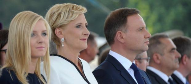 Decyzja Andrzeja Dudy w sprawie referendum. Decyzja Andrzeja Dudy w sprawie referendum.