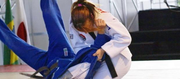 Suspeito abusava das suas próprias alunas Suspeito abusava das suas próprias alunas