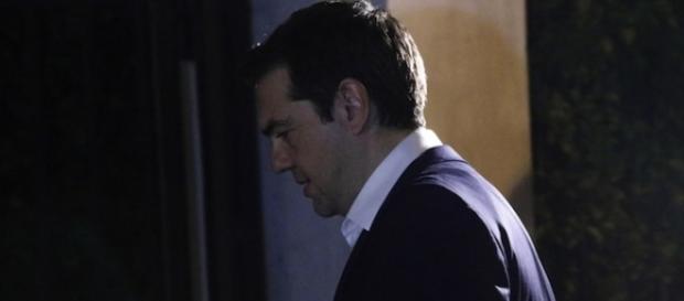 Tsipras lascia, ma è solo un arrivederci Tsipras lascia, ma è solo un arrivederci