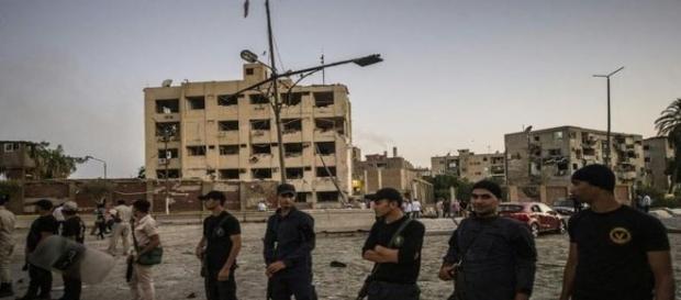 Attentat de l'Etat islamique, au caire Attentat de l'Etat islamique, au caire