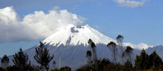 El volcán aumentó su actividad en abril pasado El volcán aumentó su actividad en abril pasado