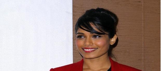 Freida Pinto é modelo e atriz indiana Freida Pinto é modelo e atriz indiana