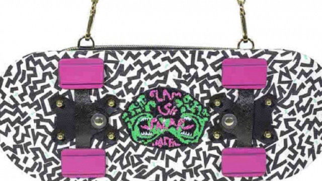 Bellissima borsa skateboard di Salar