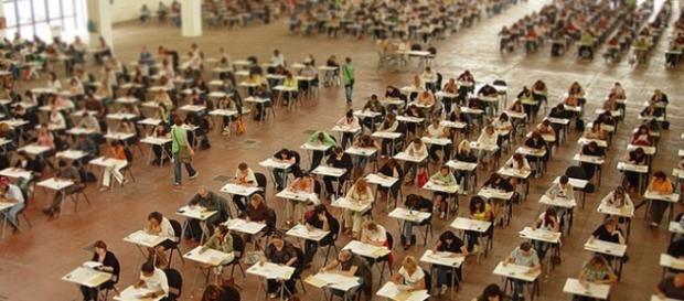 Insegnanti impegnati in un concorso Insegnanti impegnati in un concorso