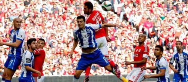 Rivalidade entre FC Porto e Benfica já mexe Rivalidade entre FC Porto e Benfica já mexe