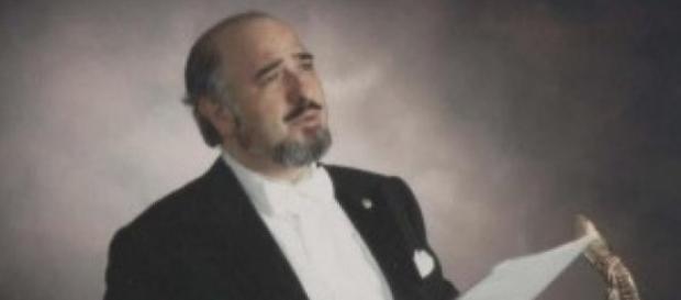Il tenore nisseno Giuseppe Pastorello (1938-2014) Il tenore nisseno Giuseppe Pastorello (1938-2014)