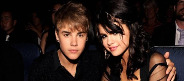 Selena Gomez esteve apaixonada. Selena Gomez esteve apaixonada.