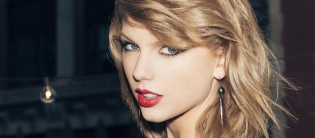 Taylor Swift tem uma nova inimiga. Taylor Swift tem uma nova inimiga.