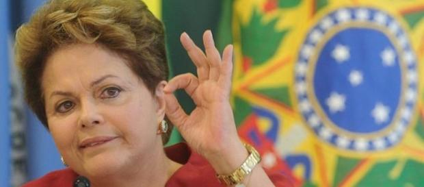 Dilma fala da crise. Foto: Reprodução R7. Dilma fala da crise. Foto: Reprodução R7.
