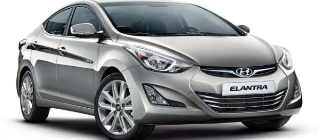 Elantra: novos conteúdos e R$ 9.000 mais barato Elantra: novos conteúdos e R$ 9.000 mais barato