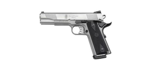 No crime foi utilizada uma arma .45 e balas 9 mm. No crime foi utilizada uma arma .45 e balas 9 mm.