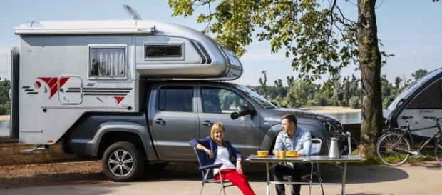 Pickup mit Wohnkabine von Tischer Pickup mit Wohnkabine von Tischer
