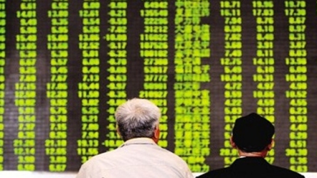 Analisti sconsolati davanti la caduta della borsa