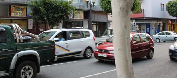A veces hay fraudes en los trayectos de los taxis. A veces hay fraudes en los trayectos de los taxis.