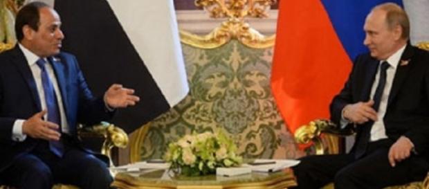 Al Sissi et Poutine au sommet de Moscou Al Sissi et Poutine au sommet de Moscou
