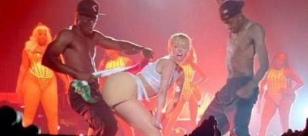 Cyrus Miley en una pasada actuación en México Cyrus Miley en una pasada actuación en México
