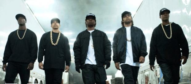MC Ren, Dj Yellow, Eazy E, Ice Cube, and Dr. Dre MC Ren, Dj Yellow, Eazy E, Ice Cube, and Dr. Dre