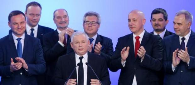 Listy Prawa i Sprawiedliwości zatwierdzone! Listy Prawa i Sprawiedliwości zatwierdzone!