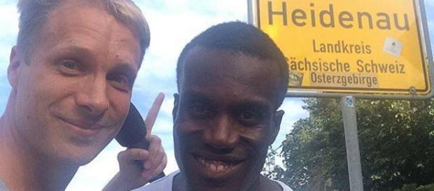 Oliver Pocher und sein Flüchtling in Heidenau Oliver Pocher und sein Flüchtling in Heidenau