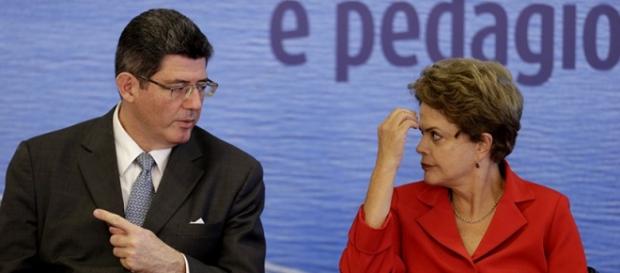 Dilma defende CPMF e enfrenta forte rejeição Dilma defende CPMF e enfrenta forte rejeição