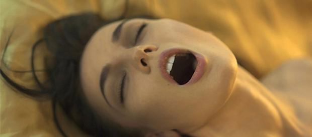 Mulheres admitem fingir orgasmo Mulheres admitem fingir orgasmo