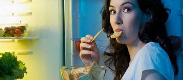 Descubra se comer carboidrato à noite engorda Descubra se comer carboidrato à noite engorda