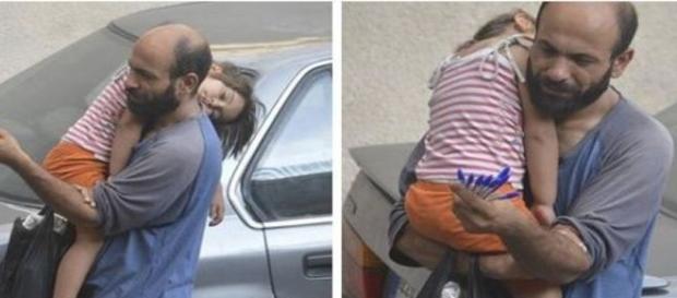 Abdul a fugit din Siria împreună cu cei doi copii Abdul a fugit din Siria împreună cu cei doi copii