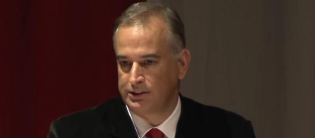 Assunzioni Scuola, deputato Unidos Mauro Pili Assunzioni Scuola, deputato Unidos Mauro Pili