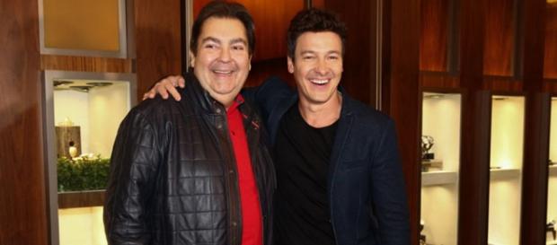 Faustão estaria negociando com Rodrigo Faro Faustão estaria negociando com Rodrigo Faro