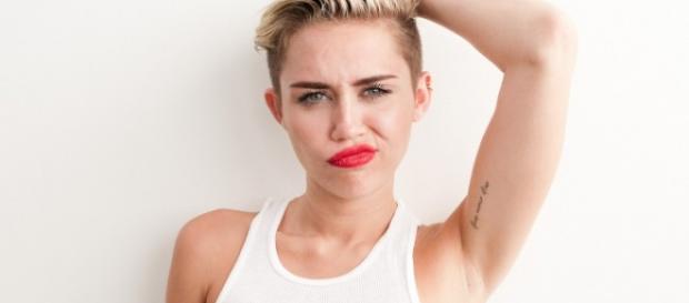 Miley Curus declarou-se pansexual. Miley Curus declarou-se pansexual.