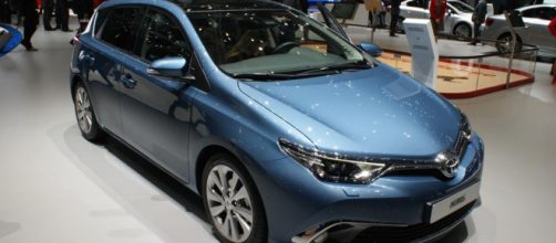 Ecco la nuova Toyota Auris 2015