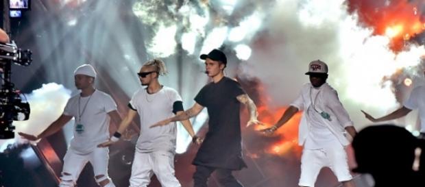Justin Bieber se apresentou no VMA 2015 Justin Bieber se apresentou no VMA 2015