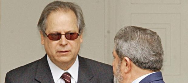 Petista não abriu a boca na CPI da Petrobras. Petista não abriu a boca na CPI da Petrobras.