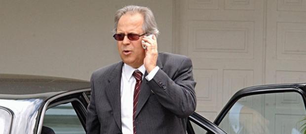 Dirceu e o irmão Luiz Eduardo foram presos. Dirceu e o irmão Luiz Eduardo foram presos.