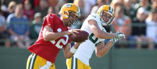 Aaron Rodgers works out at Packers camp. Aaron Rodgers works out at Packers camp.