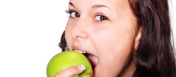 Fruta inteira ajuda a combater a diabetes tipo 2. Fruta inteira ajuda a combater a diabetes tipo 2.