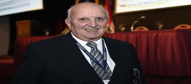 Carlos Restaino, Director Ejecutivo de AADEJA Carlos Restaino, Director Ejecutivo de AADEJA